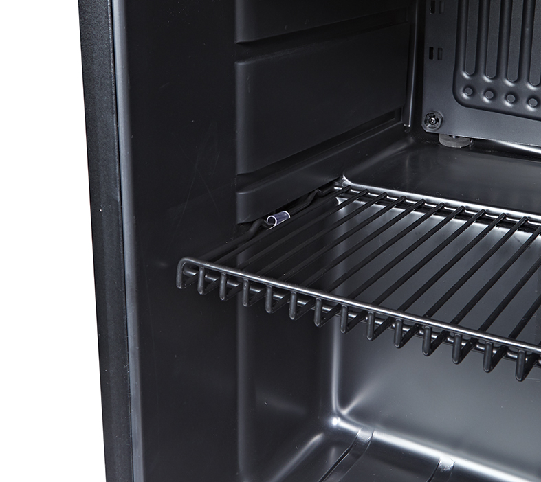 Mini Fridge - beverage cooler - retail - black - GCKW50