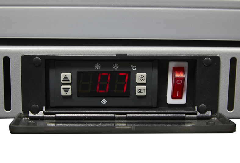 Glass Door Cooler - back bar cooler - 3 sliding doors - self-closing - silver - GCUC300